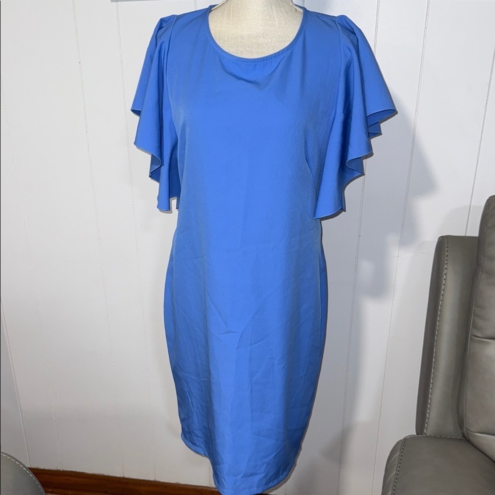 Chic Blue Midi Dress with Flutter Sleeves